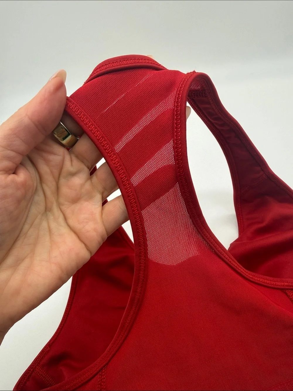 Adidas Red Techfit Medium Support Wireless Sports Bra Size Medium
